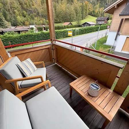 Apartman Family Frame *