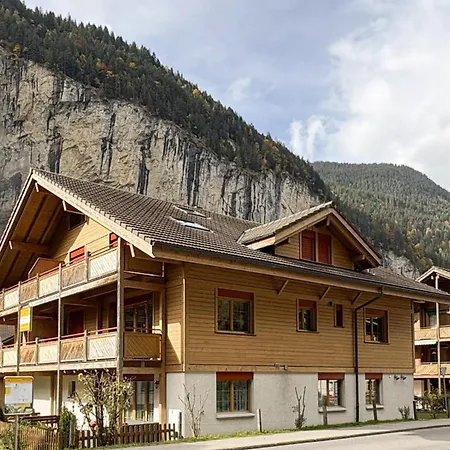 Family Frame * Lauterbrunnen